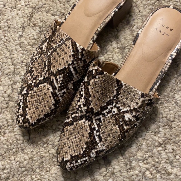 New condition - Picture 3 of 3